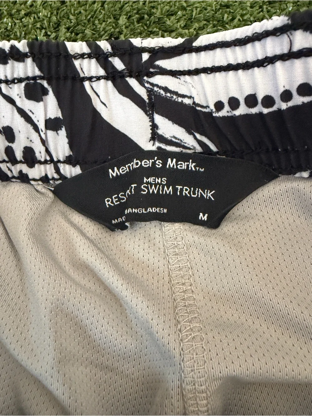 Men's Black & White Tropical Print Swim Board Shorts